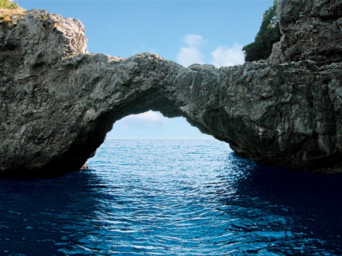 Natural Arch, Amalfi-Coast